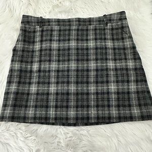 Eddie Bauer Womens Mercer Fit gray plaid lined skirt size 16 petite 75% wool